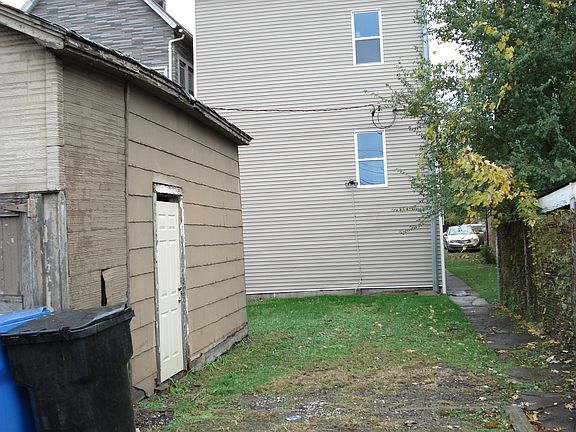 2nd image of 10122 S Avenue M SE