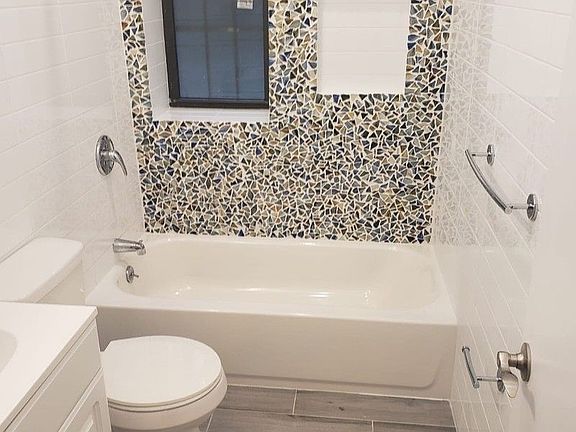 4th image of 545 W 156th St #4A