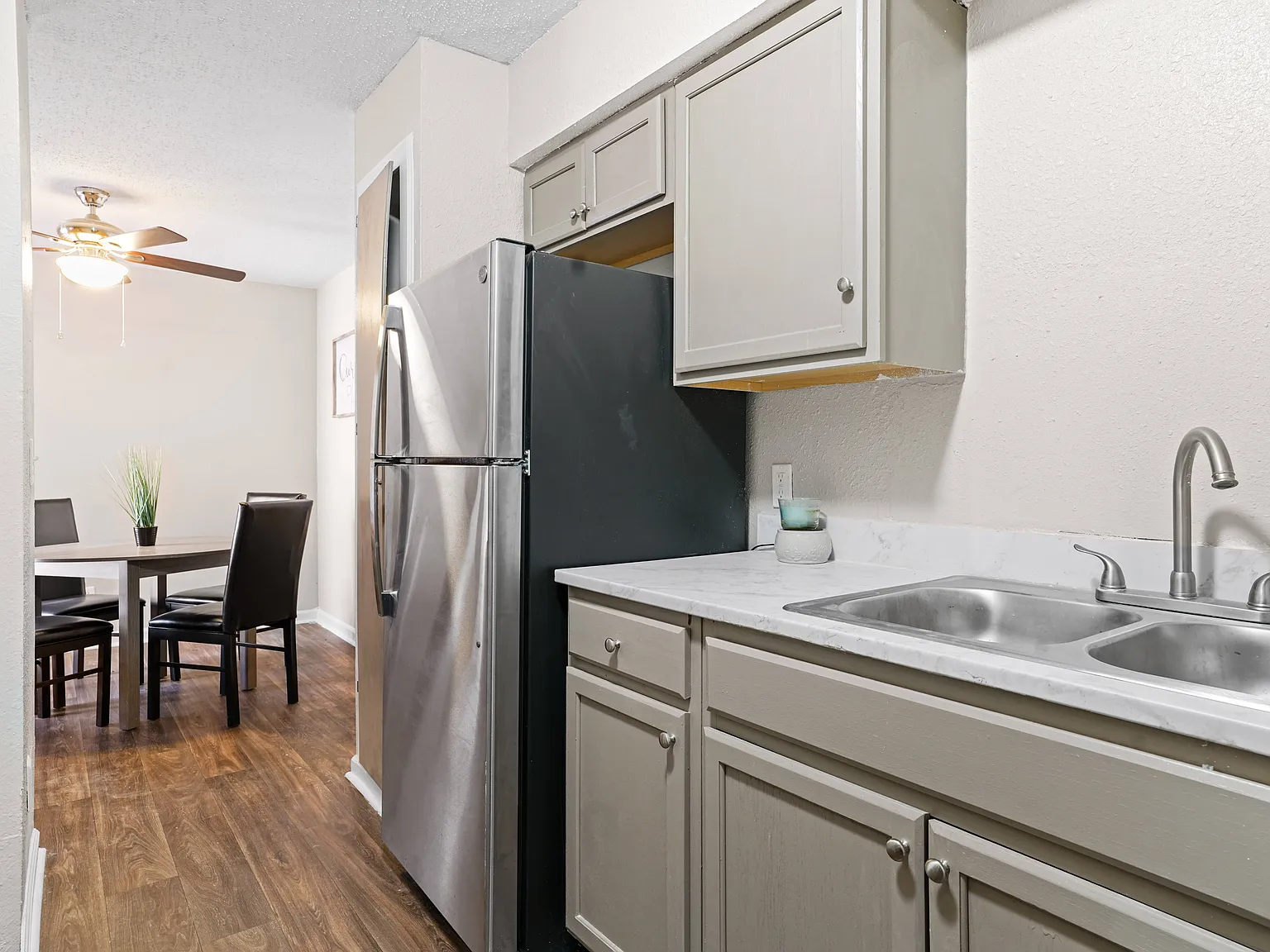 Diamond Trail Apartments — Photo 3