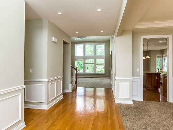 4th image of 7134 Harbor Blue Dr NW