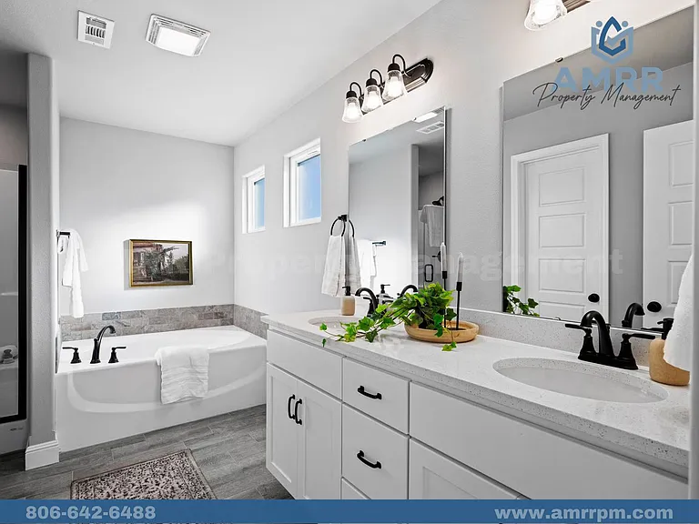 1115 SW 3rd Ave — Photo 39