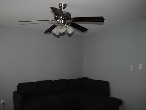5th image of 6835-6835 Southwest Ave