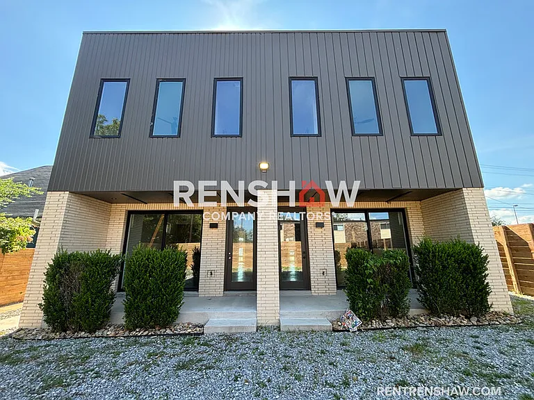 42 Angelus St — Photo 13