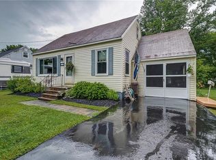 217 Desilva St, Minoa, NY 13116