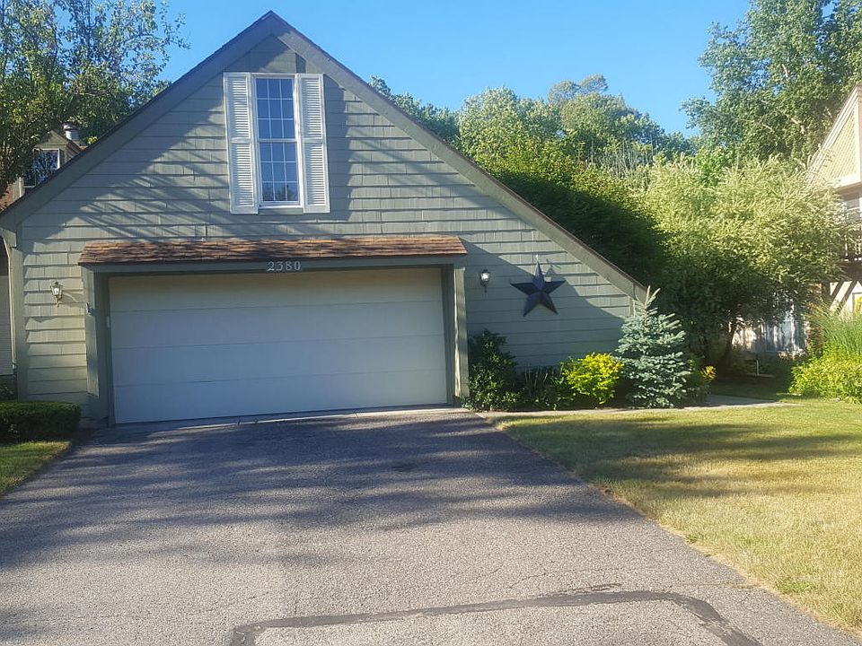 1st image of 2380 Portman Dr SE #212