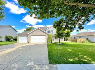 607 Superior Dr, Romeoville, IL 60446