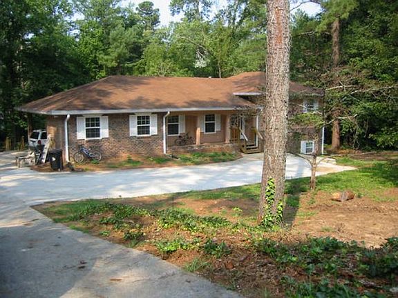 full basement, 3/4 acre