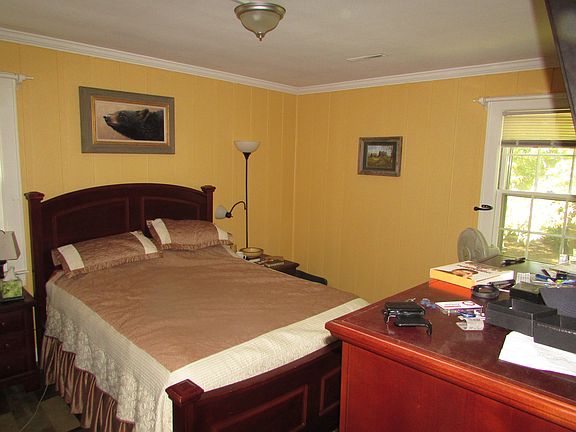 5th image of 1630 Oakdale Cir