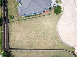 2102 Hogan Dr, Irving, TX 75038