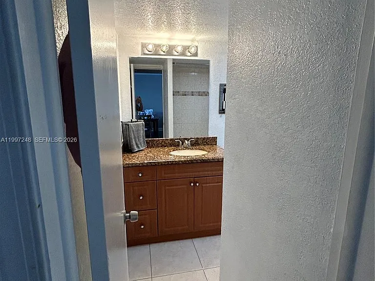 725 Hummingbird Way #212 — Photo 11