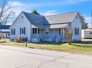 116 Murray St, Pelzer, SC 29669