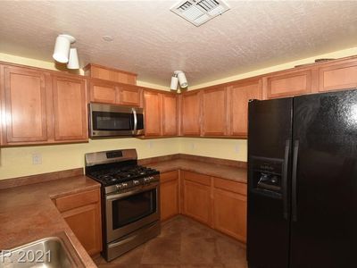 8324 W Charleston Blvd UNIT 1038, Las Vegas, NV, 89117