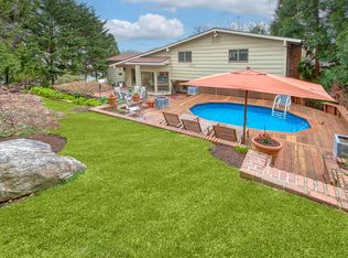 38 Stonewall Cir, White Plains, NY 10607
