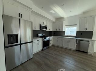 21715 Hart St, Canoga Park, CA 91303