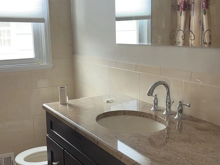 24 Keats St #1 — Photo 17