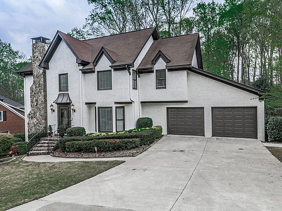 4th image of 4308 Sprucebough Dr