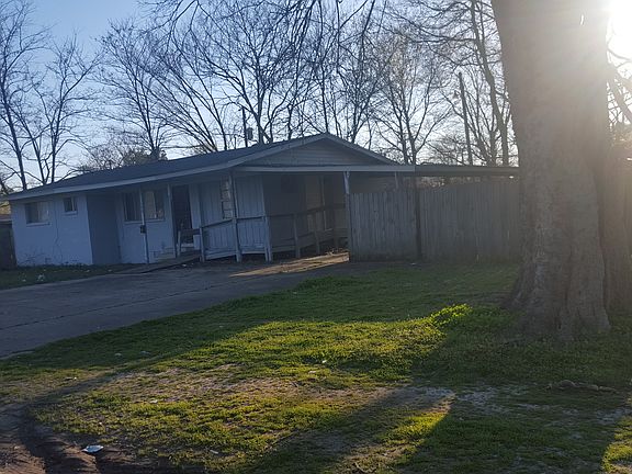 3rd image of 198 Montgomery Dr