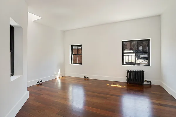 Rented by Great Jones Realty | media 159