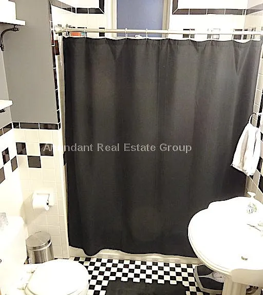 1228 Cambridge St #1 — Photo 18