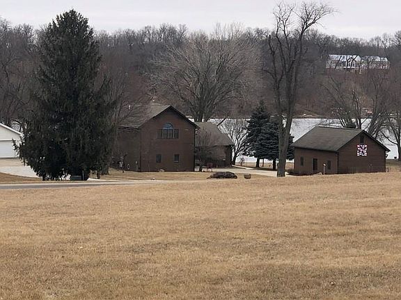 3rd image of 4764 Panorama Dr