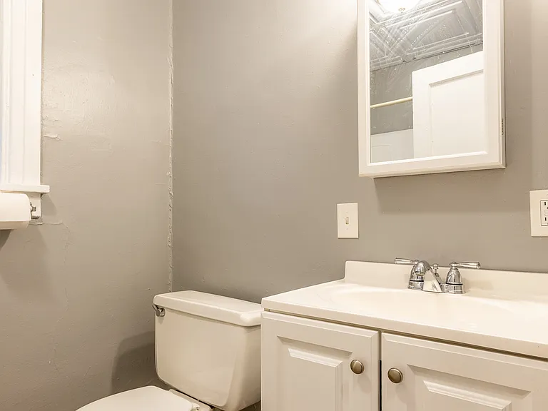 1207 Kelton Ave #4 — Photo 8