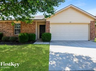 841 Santa Rosa Dr, Haslet, TX 76052