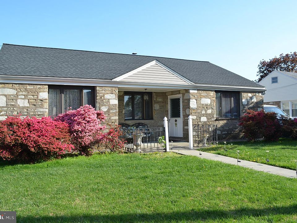 9967 Ferndale St, Philadelphia, PA 19115 Zillow