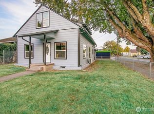 1214 S 5th Avenue, Kelso, WA