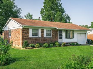 2703 Gleeson Ln, Jeffersontown, KY 40299