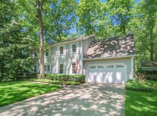 50767 Sturdy Oak Ct, Granger, IN 46530