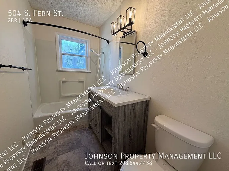 504 S Fern St — Photo 13