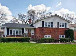 619 W Wing St, Arlington Heights, IL