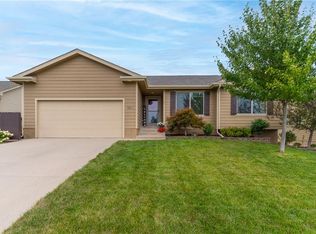 1411 26th Ave SW, Altoona, IA 50009