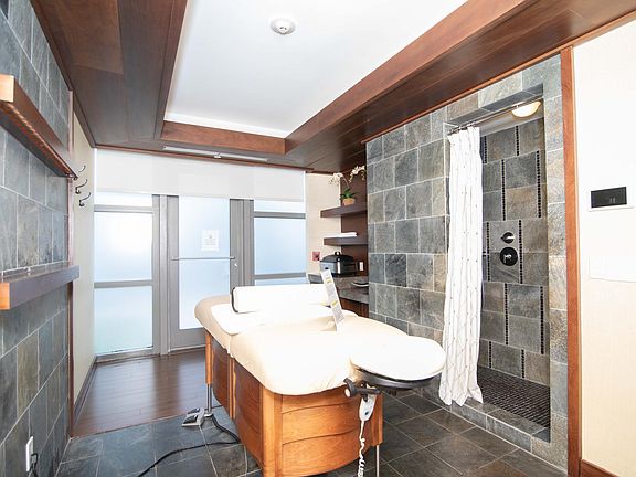3rd image of 5875 Collins Ave #17