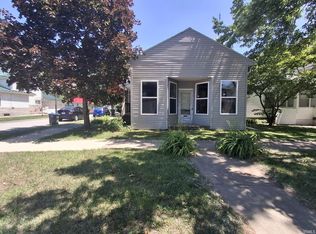 1132 Edwardsburg Ave, Elkhart, IN