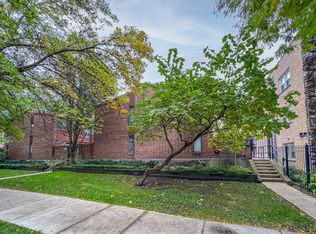 1801 W Touhy Ave UNIT C, Chicago, IL 60626