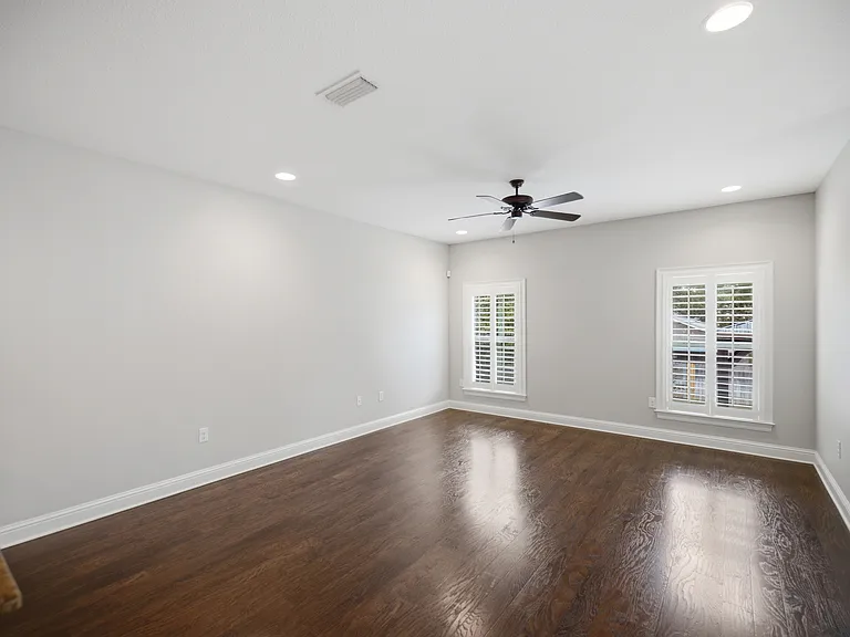 1874 Edge Ave — Photo 17