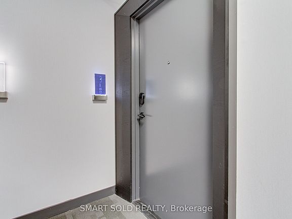 4th image of 70 Princess St