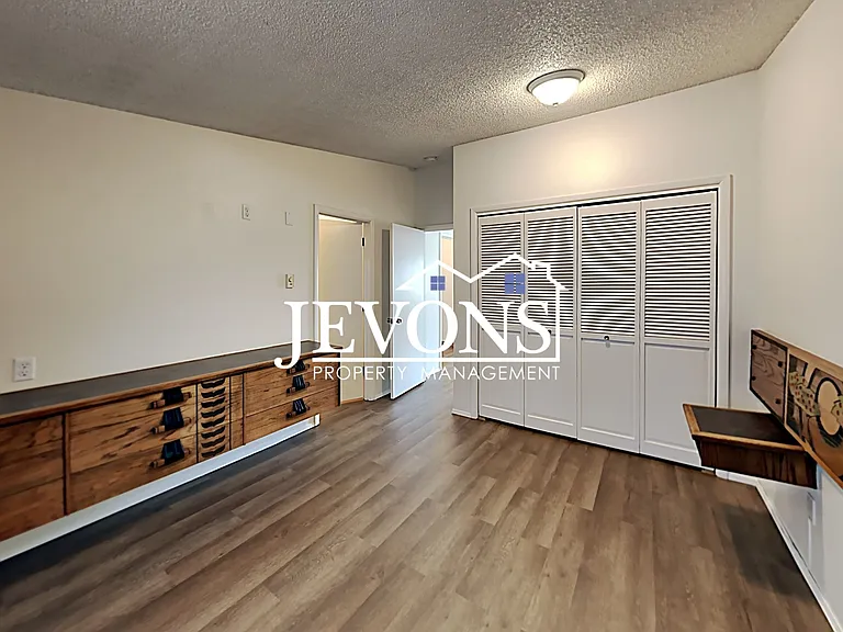 807 W Chestnut Ave #21 — Photo 6