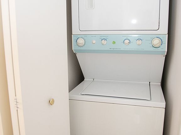 5th image of 40-26 College Point Blvd #17A
