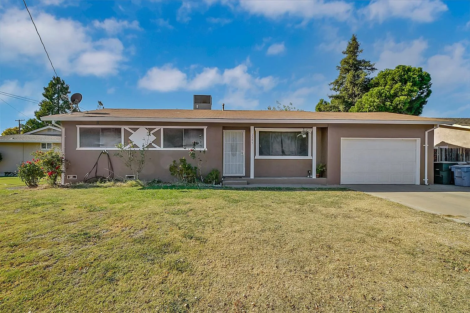1395 Buchanan Rd photo 1