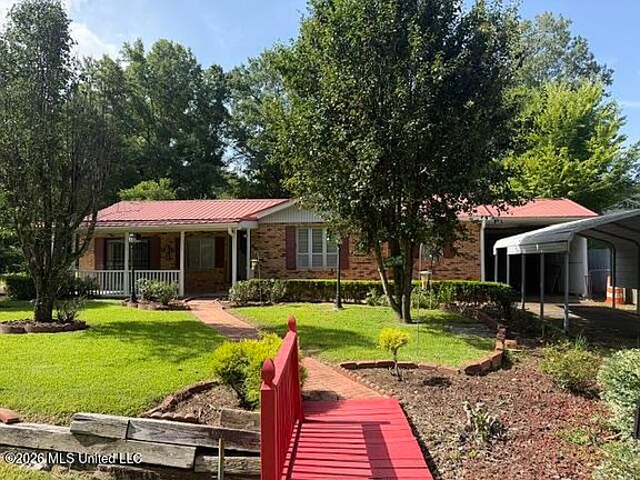 4th image of 819 Meadow Ln