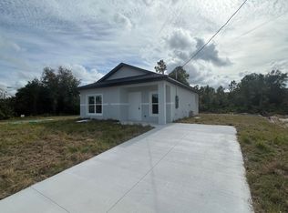2507 52nd St W, Lehigh Acres, FL 33971