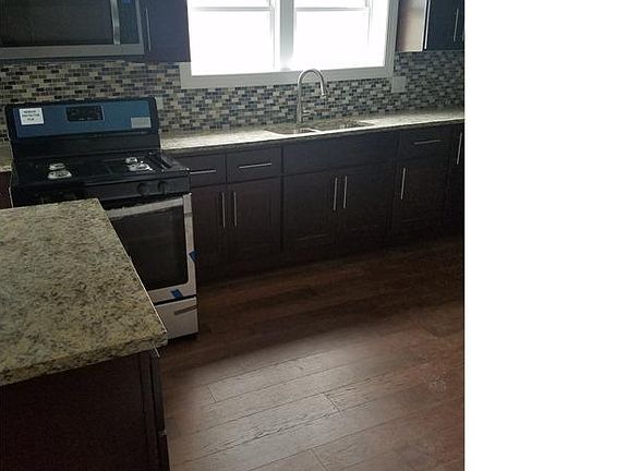 5th image of 1400 N Linder Ave #2