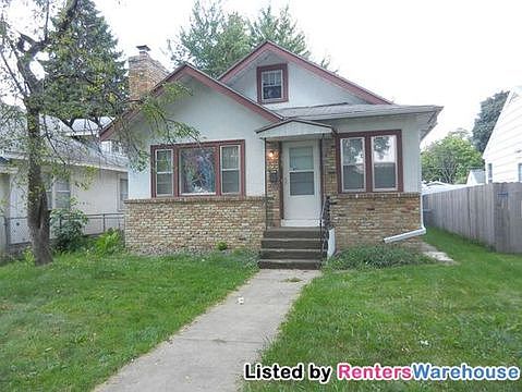 1st image of 2927 Thomas Ave N