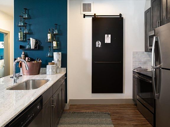 2nd image of 1109 E 5th St #1-1232