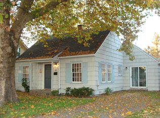 314 NE D St, Grants Pass, OR 97526