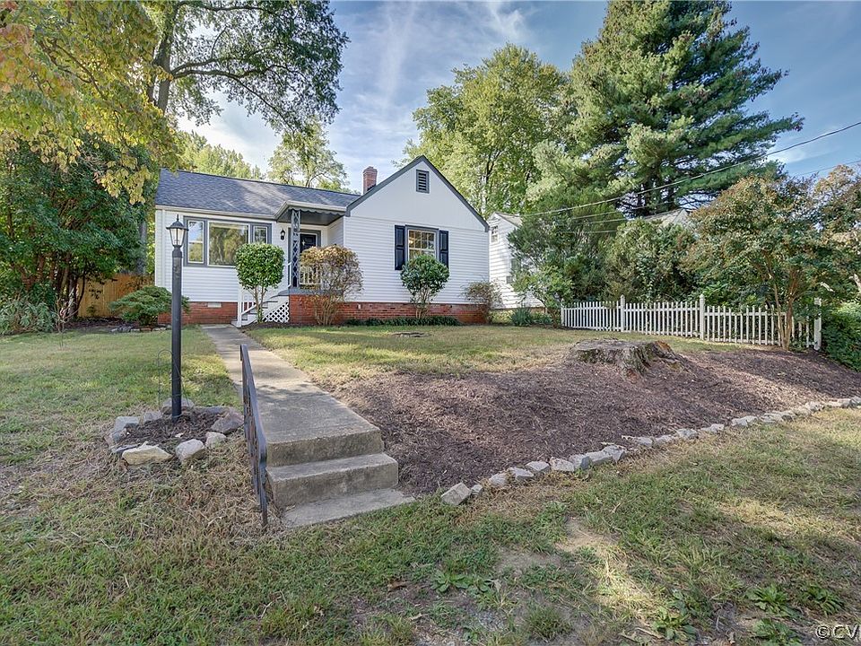 1st image of 2621 Dellrose Ave