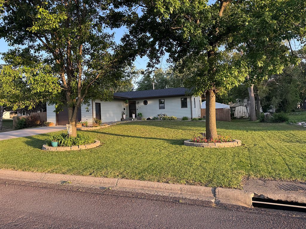 308 Branch St - Property Image