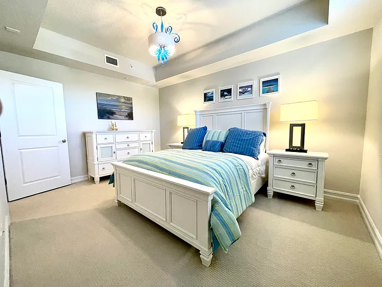 431 Bay Colony Dr N — Photo 28
